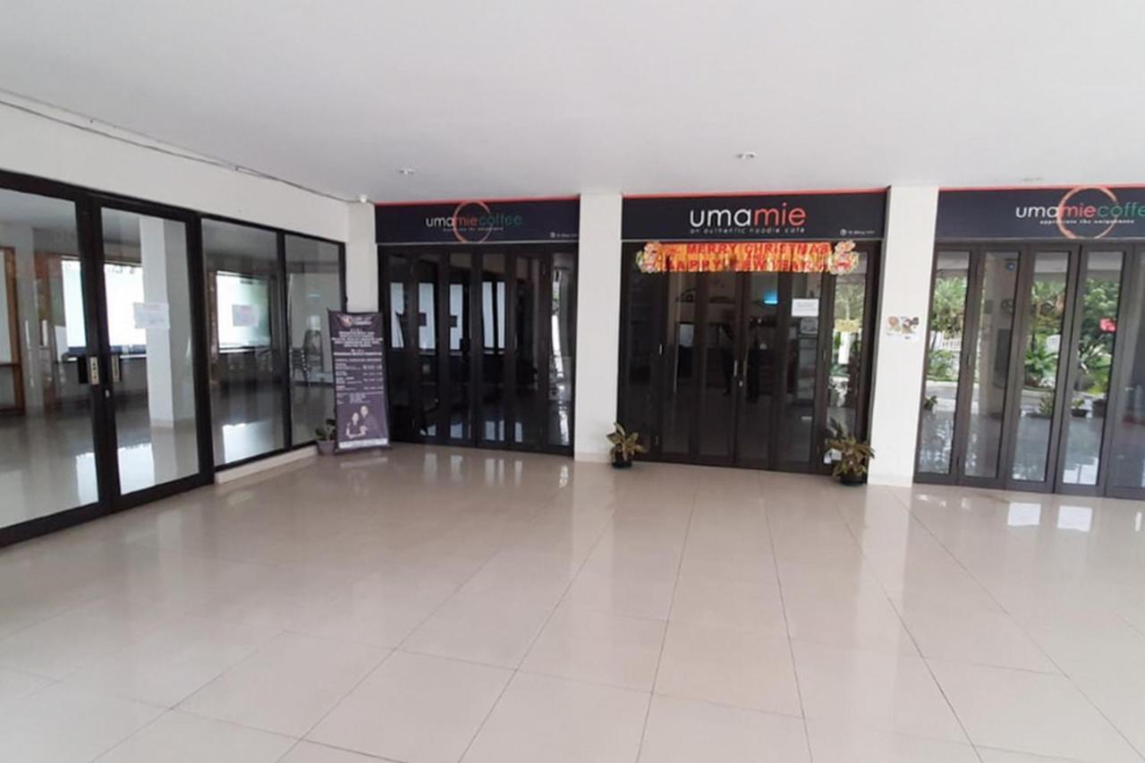 Reddoorz Plus @ Bitung City Center Екстериор снимка